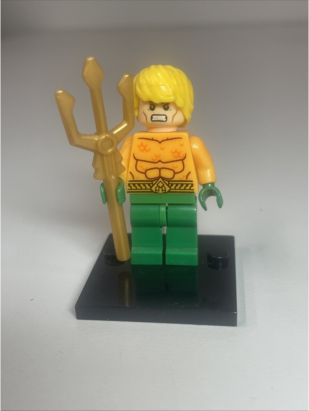 LEGO Minifigure Super Heroes sh0050 Aquaman with Trident